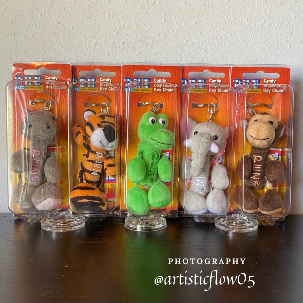 NEW! RETIRED! 2005 PEZ Safari Babies Complete Set - Picture 3 of 7